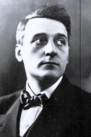Photo of Raoul Aslan from the Latest Netflix gallery