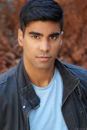 Raymond Ablack photo