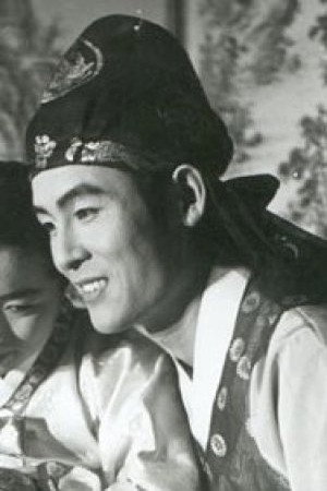 Photo of Hyeon Choi from the Latest Netflix gallery
