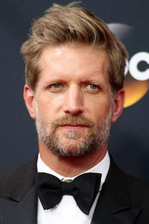 Paul Sparks photo