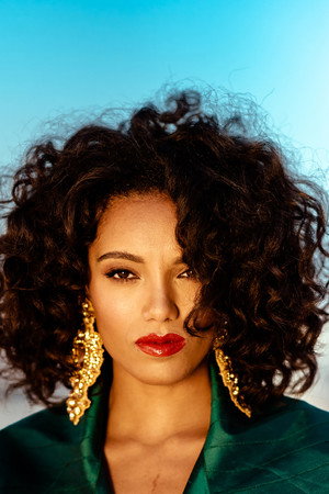 Maisie Richardson-Sellers photo