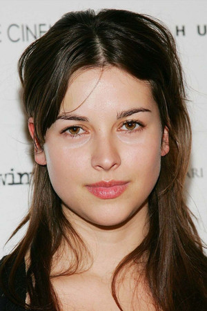 Amelia Warner photo