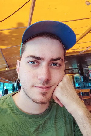 Photo of Ricardo Trinca from the Latest Netflix gallery