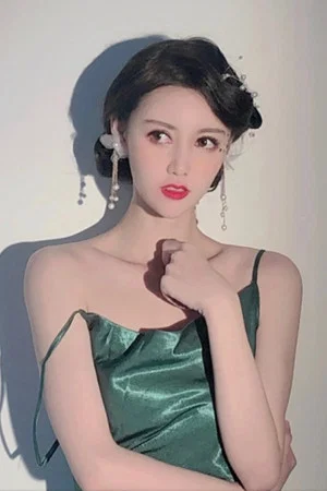 Photo of Liu Sasa from the Latest Netflix gallery
