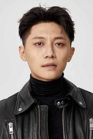 Photo of Hou Xuelong from the Latest Netflix gallery