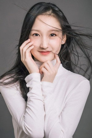 Photo of Zhang Yuwen from the Latest Netflix gallery