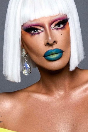 Photo of Raven from the Latest Netflix gallery