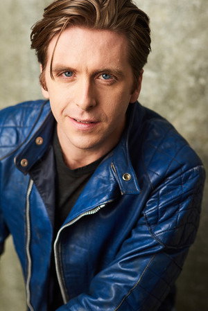 Photo of Will Hand from the Latest Netflix gallery