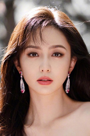 Photo of Tong Liya from the Latest Netflix gallery