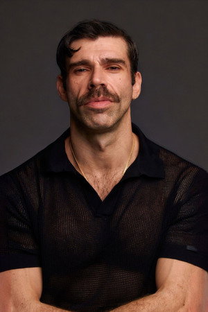 Photo of Fernando Valdivielso from the Latest Netflix gallery