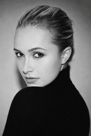 Photo of Hayden Panettiere from the Latest Netflix gallery
