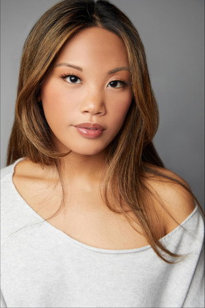 Photo of Leah Duque from the Latest Netflix gallery