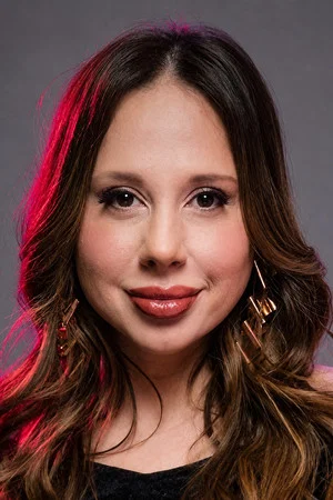 Photo of Jenny Prioli from the Latest Netflix gallery