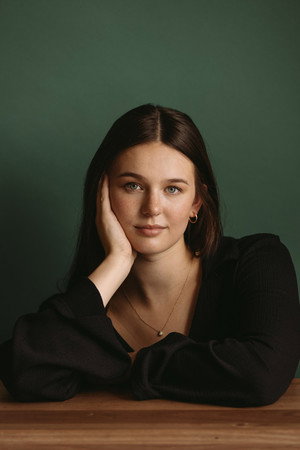 Photo of Kate Nayler from the Latest Netflix gallery