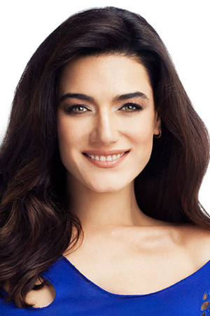 Hande Subaşı photo