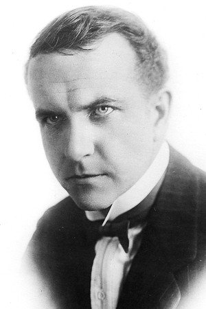 Photo of Frank Mills from the Latest Netflix gallery