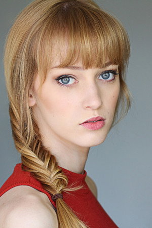 Photo of Leah Merritt from the Latest Netflix gallery