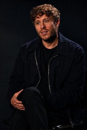 Photo of Luc Knowles from the Latest Netflix gallery