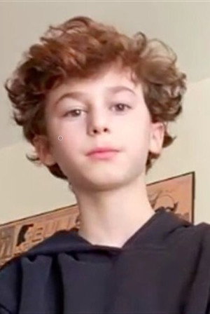 Photo of Anton Alluin from the Latest Netflix gallery