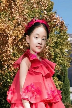 Photo of Zeng Mumei from the Latest Netflix gallery