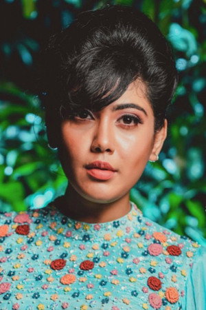 Photo of Nayana Elza from the Latest Netflix gallery
