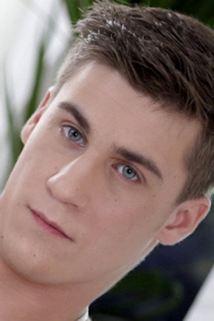 Photo of Will Hornet from the Latest Netflix gallery