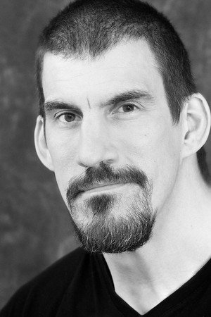 Robert Maillet photo