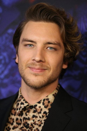 Cody Fern photo