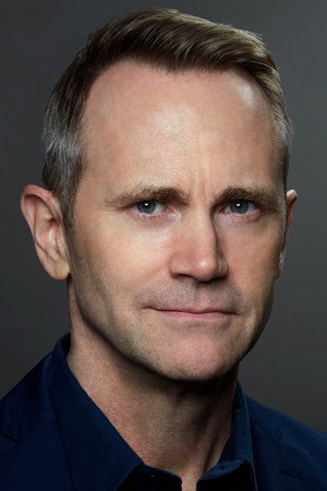 Lee Tergesen photo