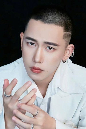 Photo of Li Mengran from the Latest Netflix gallery