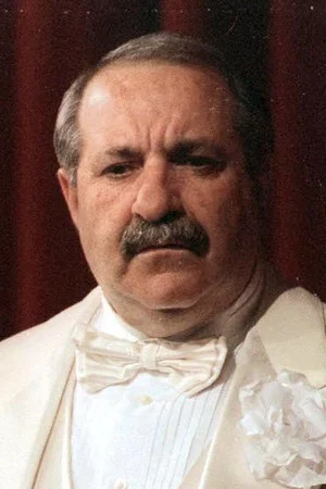 Photo of Franco Bracardi from the Latest Netflix gallery