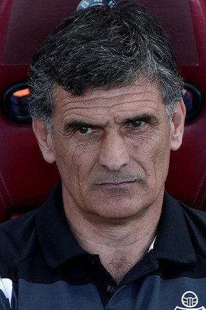 Photo of José Luis Mendilibar from the Latest Netflix gallery