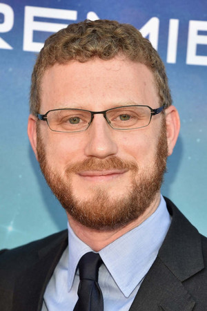 Photo of Jonathan Schwartz from the Latest Netflix gallery