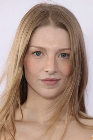 Photo of Hunter Schafer from the Latest Netflix gallery