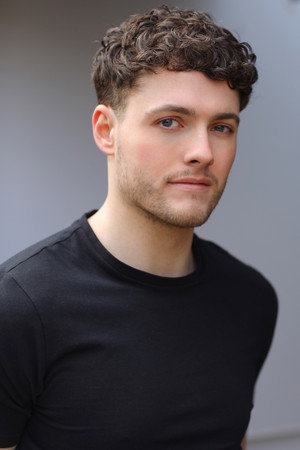 Photo of Tom Lewis from the Latest Netflix gallery