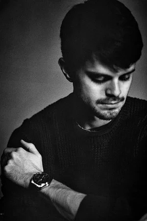 Photo of Oscar Pavlove from the Latest Netflix gallery