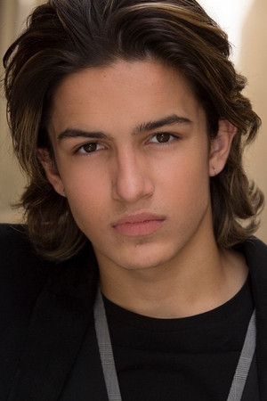 Aramis Knight photo