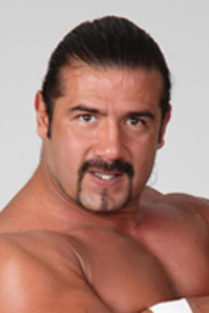 Photo of Héctor Garza from the Latest Netflix gallery