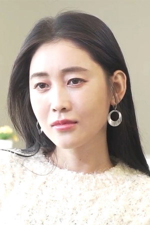 Photo of Lee Ah-in from the Latest Netflix gallery