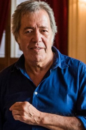 Photo of Sérgio Godinho from the Latest Netflix gallery