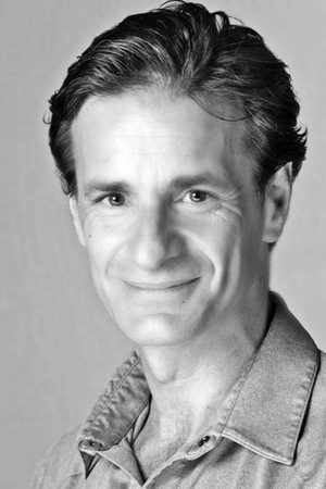 Photo of Pascal Molat from the Latest Netflix gallery