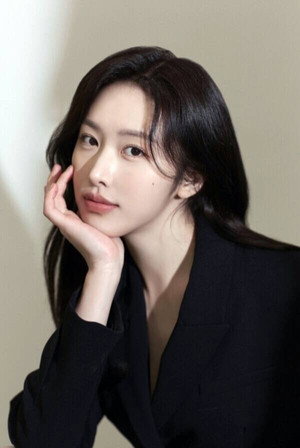 Photo of Hong Eui-jin from the Latest Netflix gallery
