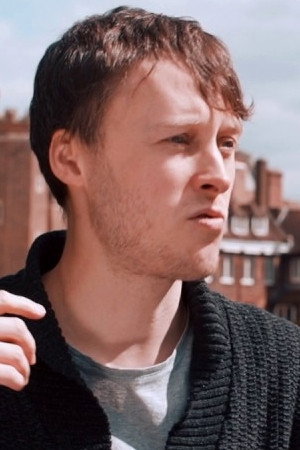 Photo of Simon Wells from the Latest Netflix gallery
