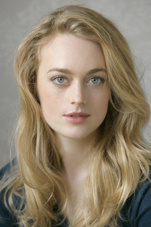 Photo of Hannah Cliff from the Latest Netflix gallery