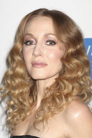 Photo of Jennifer Ferrin from the Latest Netflix gallery