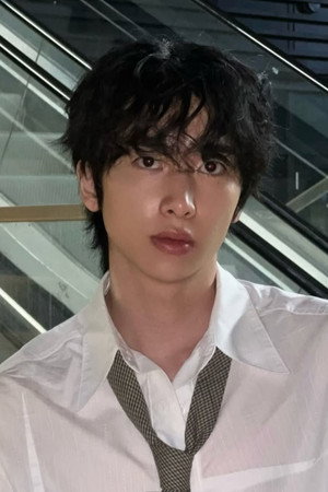 Photo of Lee Dong-yeol from the Latest Netflix gallery