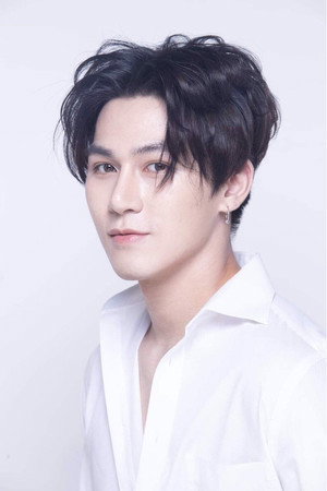 Photo of Natthad Kunakornkiat from the Latest Netflix gallery
