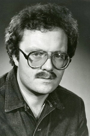Photo of Peeter Simm from the Latest Netflix gallery