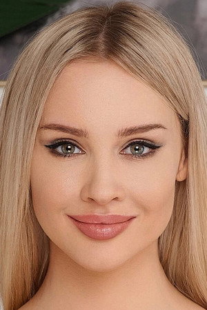 Photo of Alina Barkalova from the Latest Netflix gallery