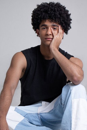 Photo of Carlos Vasconcelos from the Latest Netflix gallery